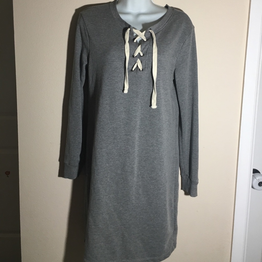 Old Navy Casual Gray Sweater Dress